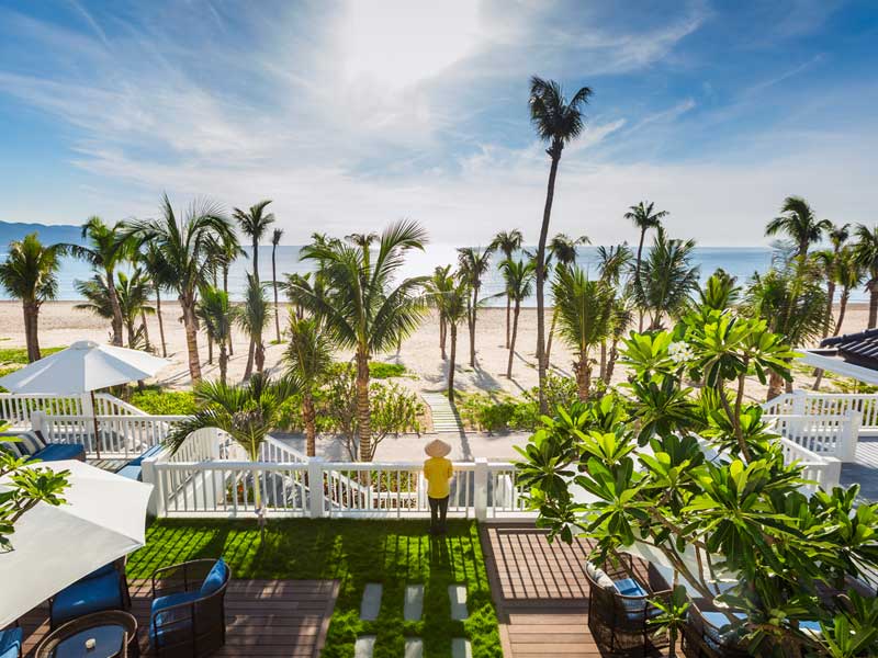 Hyatt regency danang resort vietnam Top Luxury Beach Resorts in Vietnam for Honeymoon Couple