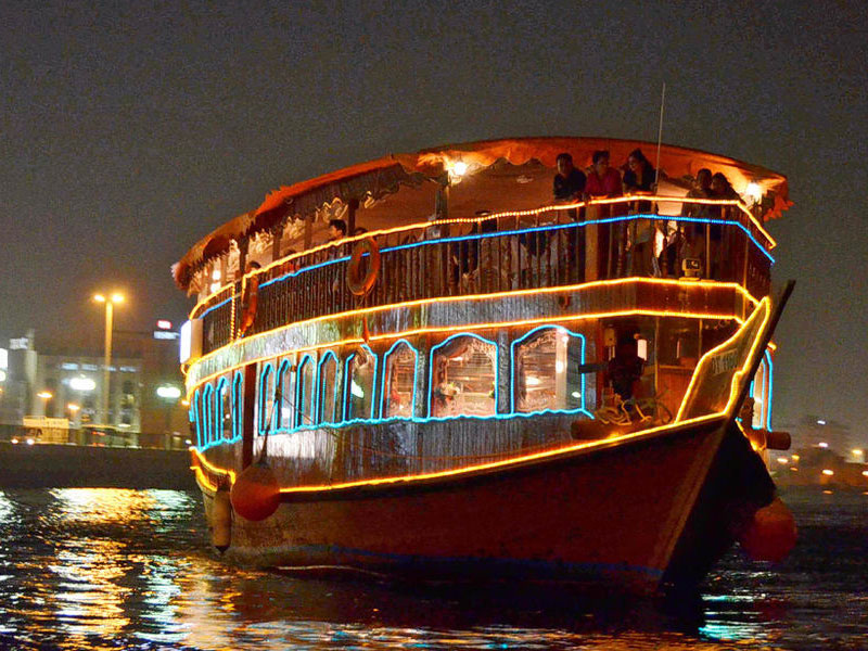 dhow dinner cruise best ways to celebrate new year in dubai 