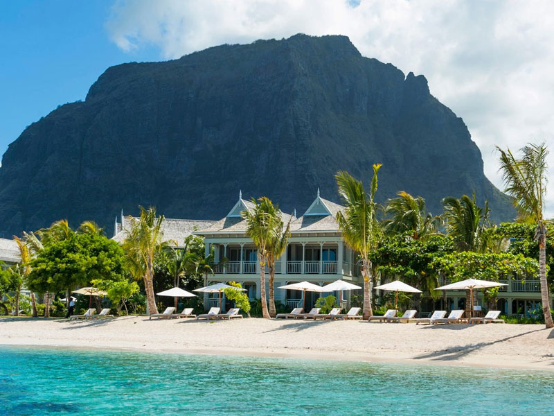 R Beach Club 10 Beach Clubs In Mauritius To Explore